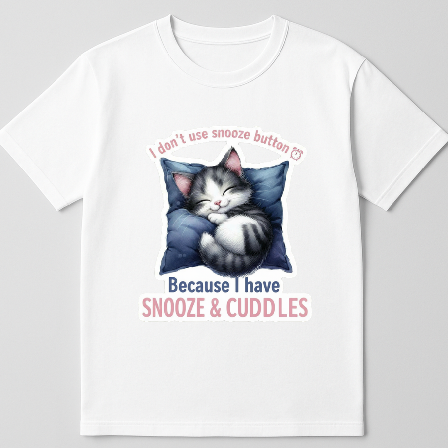 Snooze and cuddles - Unisex T-Shirt