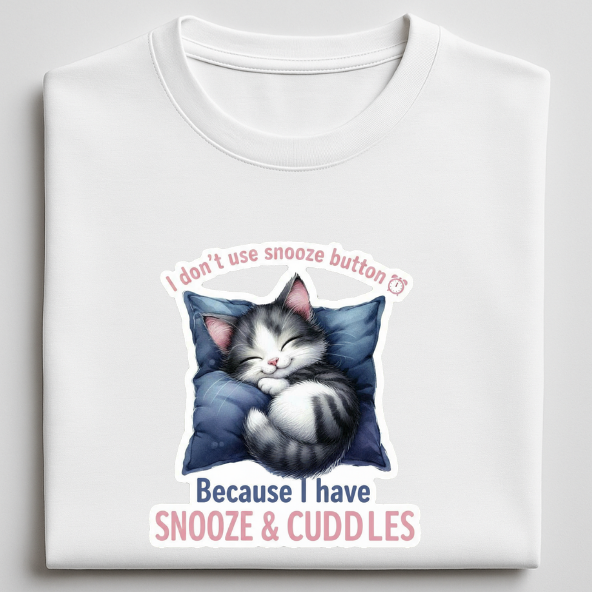 Snooze and cuddles - Unisex T-Shirt